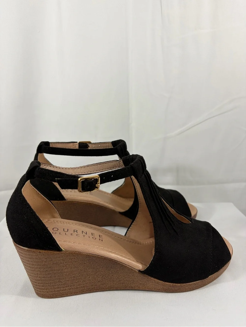 Journee Collection •women’s size